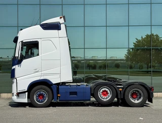 Volvo FH 2019 - 13.500 EURO 6 TWINSTEER 2x TANKS ONLY 765.000 KM 6x2 TOP CONDITION NL-TRUCK afbeelding 2 miniatuur