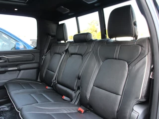 Dodge Ram 1500 2024 - Limited Night Edition obrazek 11