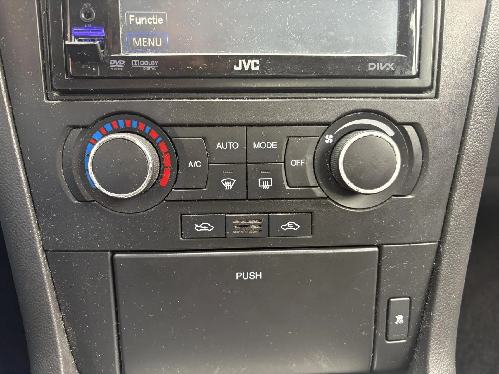 Chevrolet Epica 2010 - 2.0i Class met AIRCO afbeelding 12