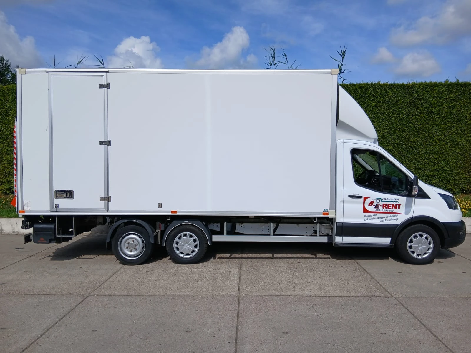 Ford Transit 2024 - Gesloten clixtar 5,2 m. afbeelding 5