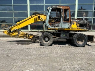 Hitachi 2002 - EX 135 W for sale