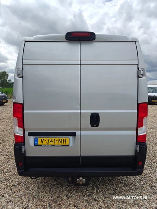Peugeot Boxer 2018 - 2.0 BlueHDI L3H2, EURO 6 , LANG , 2x Schuifdeur ,navi ,camera, cruise, Apk maart 2027 , 163 PK image 4