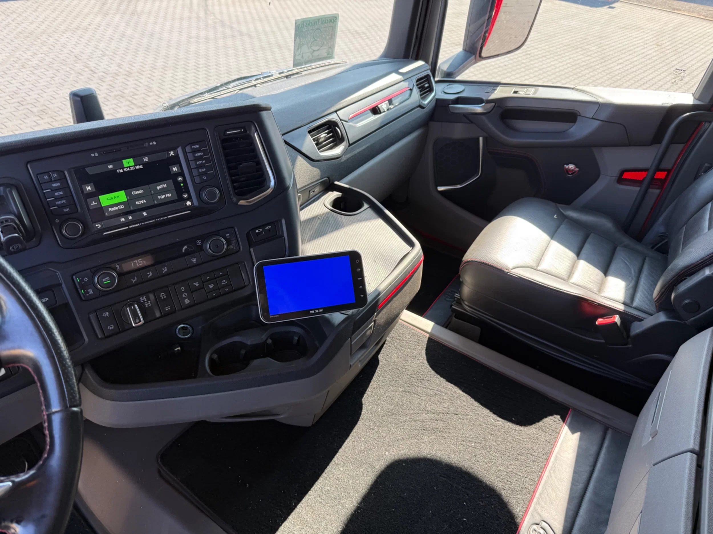 Scania R 2019 - R650 V8 B8x4NB / Euro 6 / HMF TF 324 / HMF 3220 K-RCS + Flyjib FJ600 K4 afbeelding 26