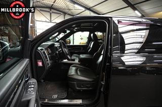 Dodge Ram 2016 - 2500 limited 6.7L Cummins Black Edition obrazek 11