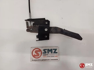 Caterpillar N/A 2022 - Cabin door lever + cable Caterpillar obrazek 4