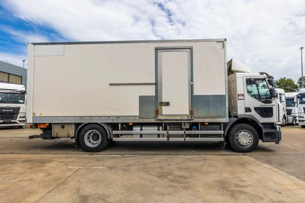 Renault 2016 - D19.320 DXI+DHOLLANDIA 2T. obrázek 6