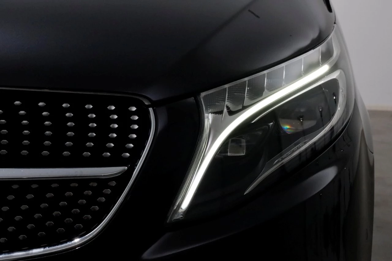 Mercedes-Benz V-Klasse 2021 - 300d 4-MATIC Lang Edition AMG Personenbus INCL. BTW/BPM 09-2021 afbeelding 20