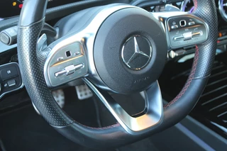 Mercedes-Benz A-Class 2021 - 180 AUT7 AMG LINE NIGHT PAKKET SFEER WIDESCREEN NL AUTO imagem 17