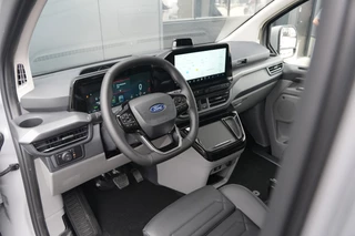 Ford Tourneo Custom 2026 - 340 2.5 PHEV L2H1 Titanium X 232pk | ACC | Pano | B&O | Elek. schuifdeuren | 360 camera | Elek-Trekhaak | Prijs excl. BTW | Rijklaar obrazek 17