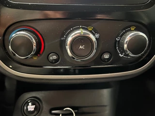 Renault Captur 2014 - 0.9 TCe Expression 2e Eigenaar - NAP - Navi - Cruise - Airco image 20