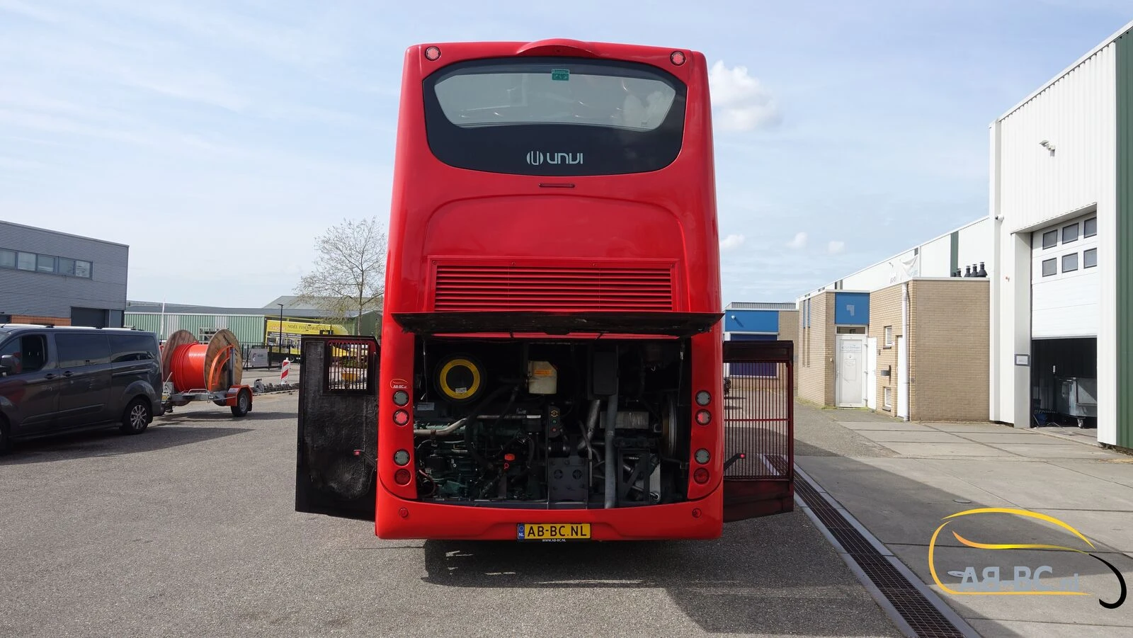 Volvo UNVI SIGHTSEEING (2 pieces available) EURO 5 2009 afbeelding 12
