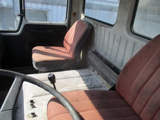 Mercedes-Benz N/A 1985 - 2633, V8 , ZF Manual , 6x4 , 3 Way tipper , Spring suspension bild 12