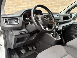 Renault Trafic 2022 - 2.0 Bleu DCI 130PK Lang / Cruisecontrol / Camera / Euro6 afbeelding 2 miniatuur