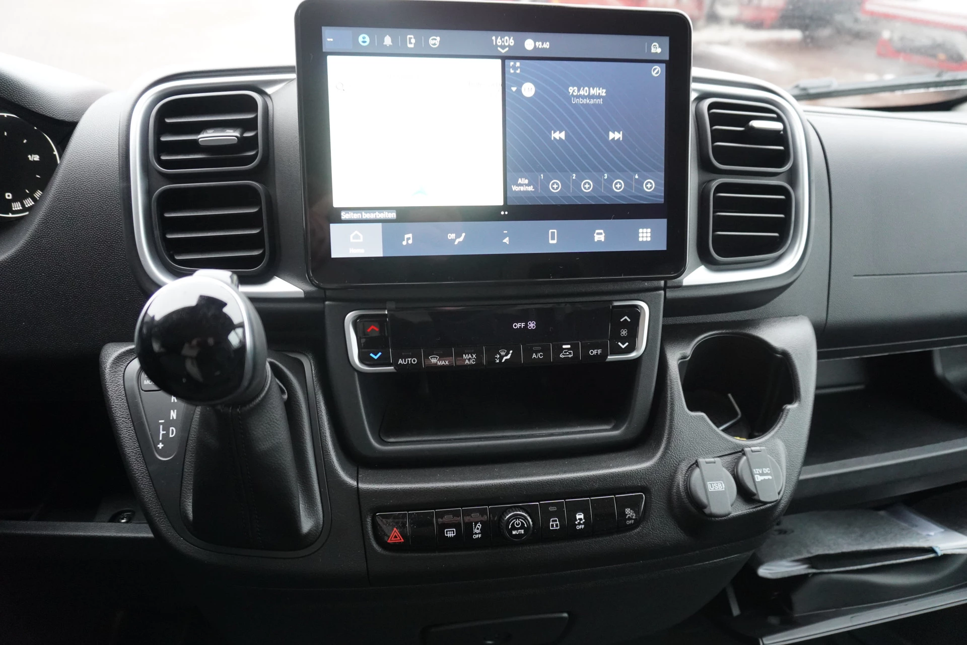 Citroën Jumper 2024 - 2.2 BlueHDi 140PK S&S L2H2 3.5t Automaat obrázek 18