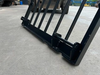 Cat N/A 2026 - 330C Guard bild 5
