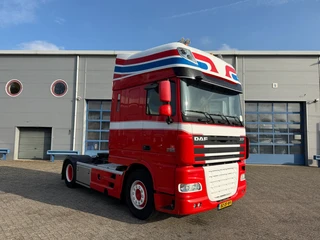 DAF XF 2012 - 105.460 / INTARDER / CLEAN NL TRUCK / PARK AIRCO / FRIDGE / GOOD CONDITION / FULL-SPOILER / AUTOMATIC / EURO-5 / 2012 afbeelding 2 miniatuur