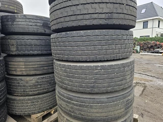 Several 315/80 R 22.5 2000 - N/A bild 4