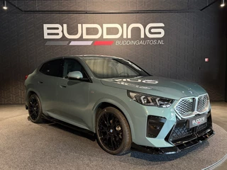 BMW iX2 2024 - eDrive20 67 kWh immagine 3