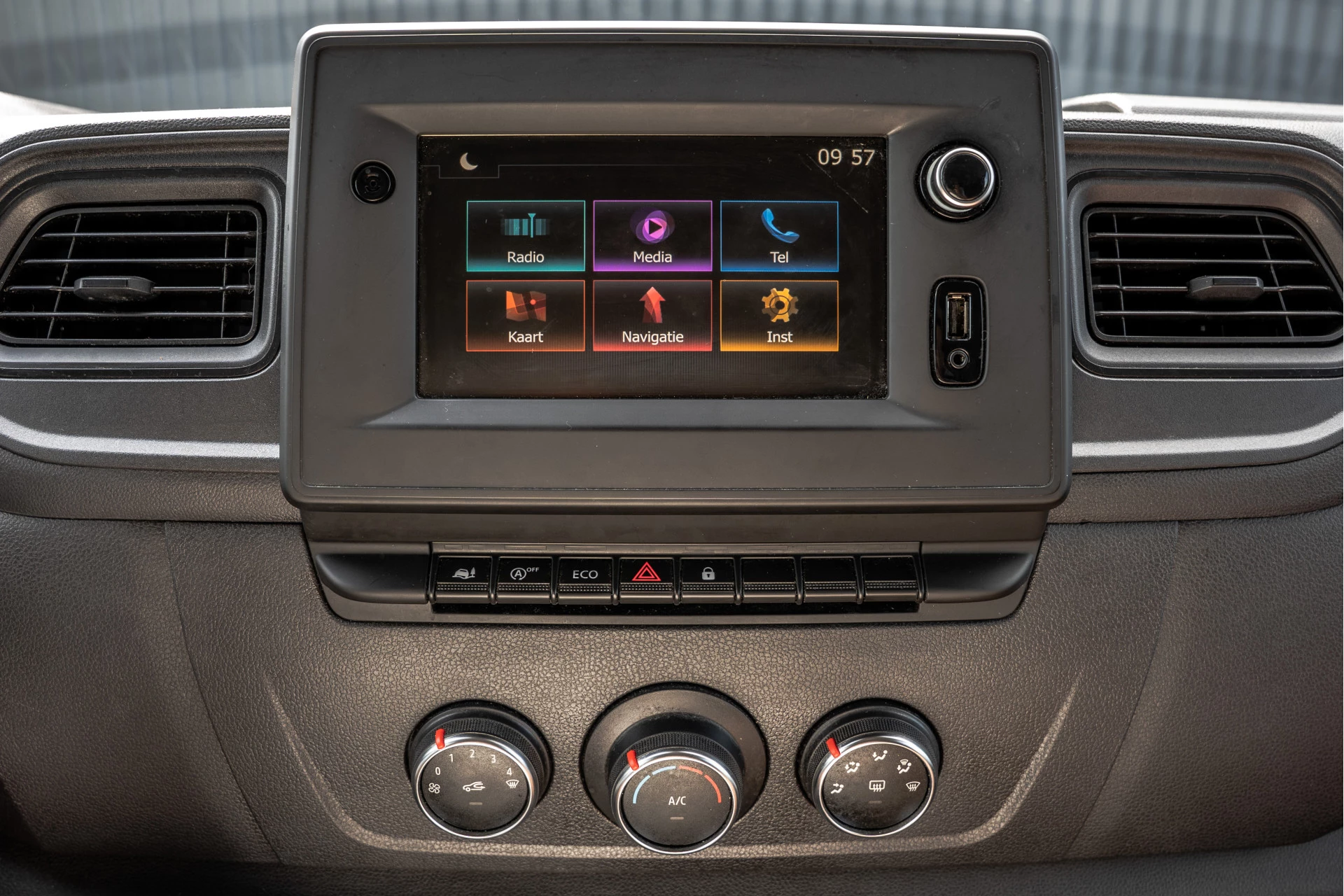 Renault Master 2023 - 2.3dCi | Bakwagen met Laadklep | LED | Carplay | Camera | Cruise Bild 20