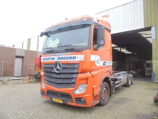 Mercedes-Benz Actros 2542 LS 6X2 ENGINE BROKE