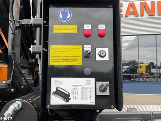 Volvo FM 420 8x2 Hiab 25 Tonmeter laadkraan + Welvaarts weighing system 2024 - N/A afbeelding 11