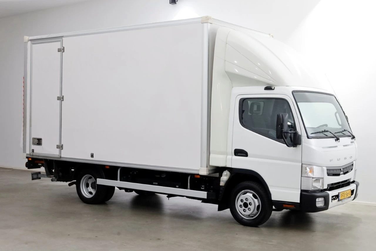 FUSO Canter 2020 - 3.0D 150pk E6 Bakwagen met laadklep en zijdeur + trekhaak 3500kg 04-2020 afbeelding 10