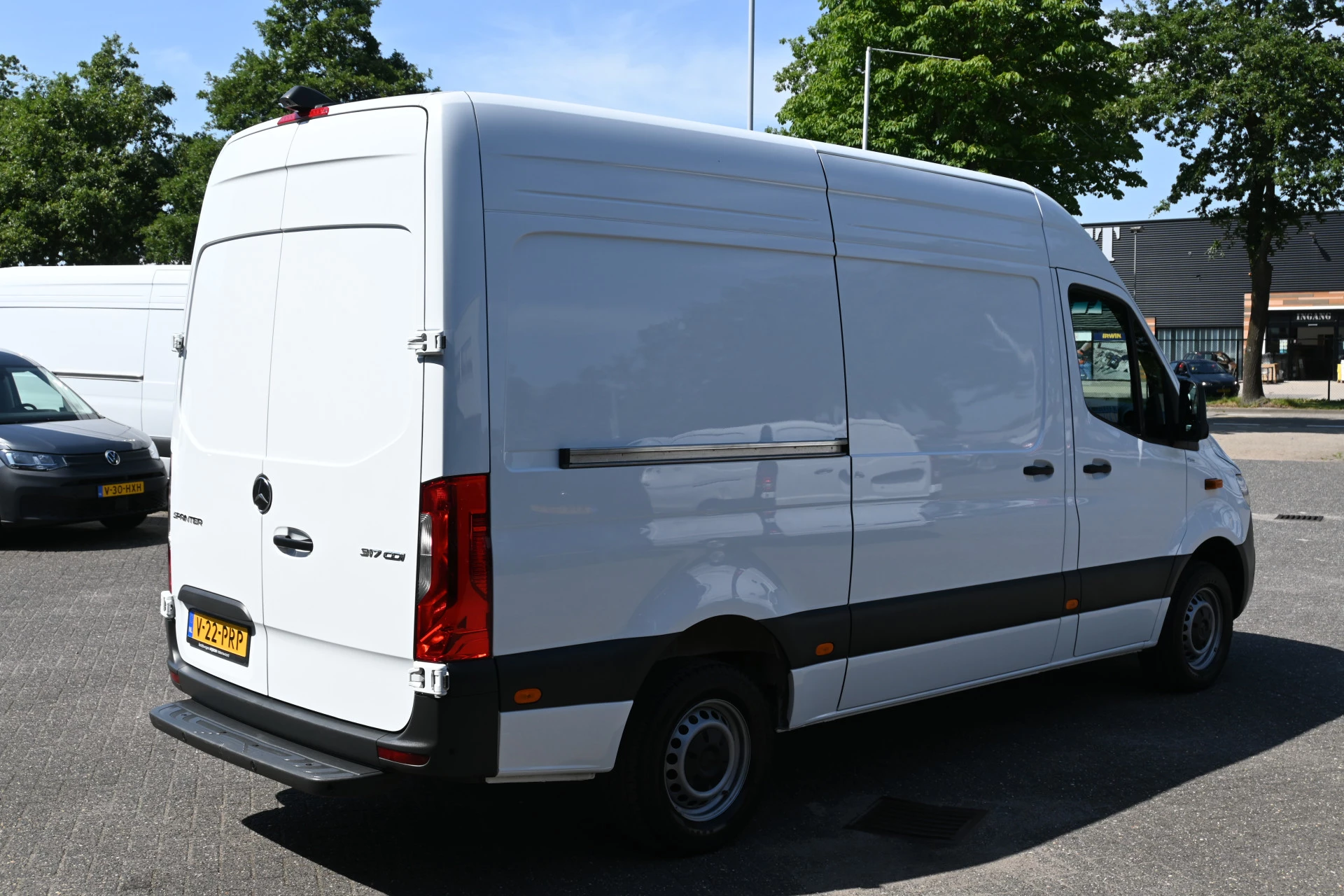 Mercedes-Benz Sprinter 2024 - 317 CDI L2H2 Pro obrázek 3