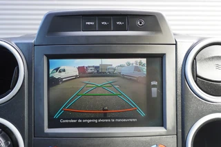 Citroën Berlingo 2017 - 100pk Euro6 Automaat Trekhaak Camera Cruise control Climate control Airco image 3 thumbnail
