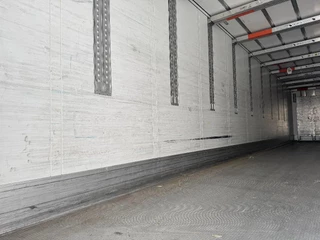 Schmitz Cargobull SCB*S3B THERMO KING SLX 300E TÜV TILL 03-2026 2014 - N/A bild 10