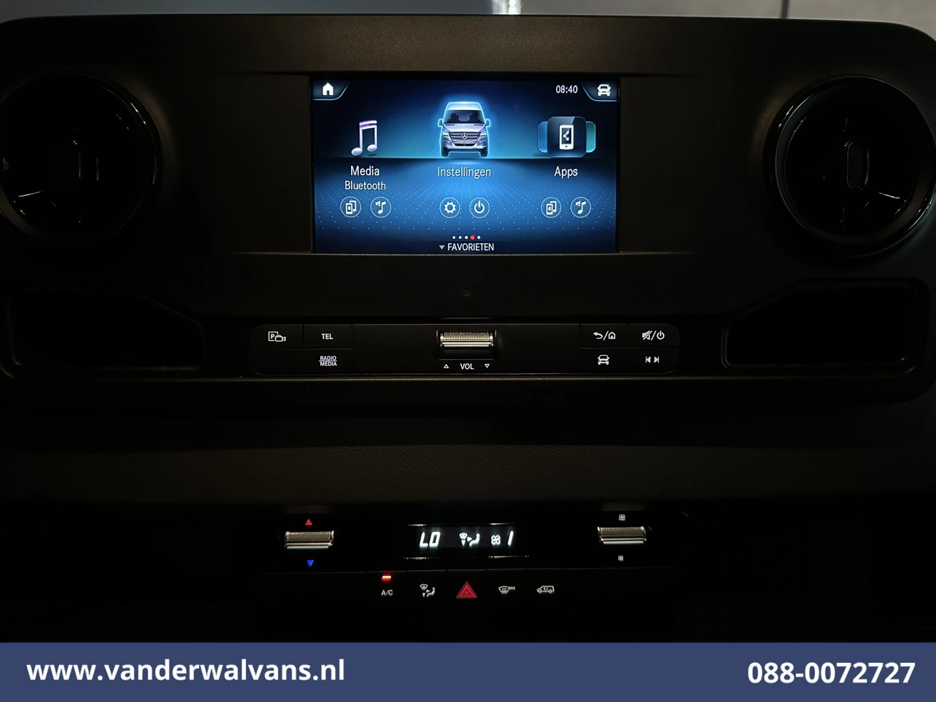 Mercedes-Benz Sprinter 2023 - 317 CDI 170pk L3H2 Euro6 Airco | Camera | Apple Carplay | Cruisecontrol | Stoelverwarming immagine 16