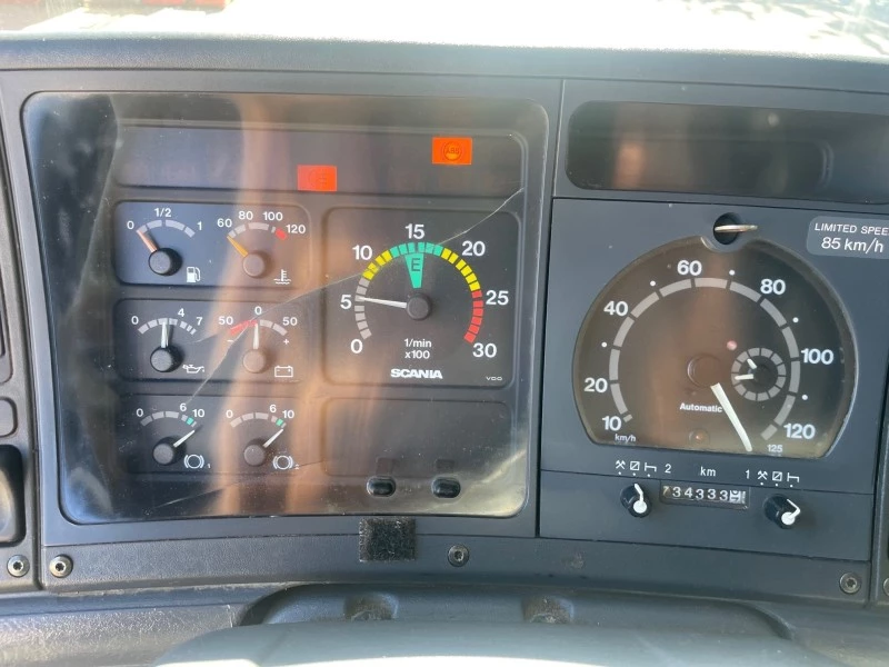 Scania 1996 - 124 400 6X4 / STEEL SUSPENSION / MANUAL GEARBOX obrázek 10