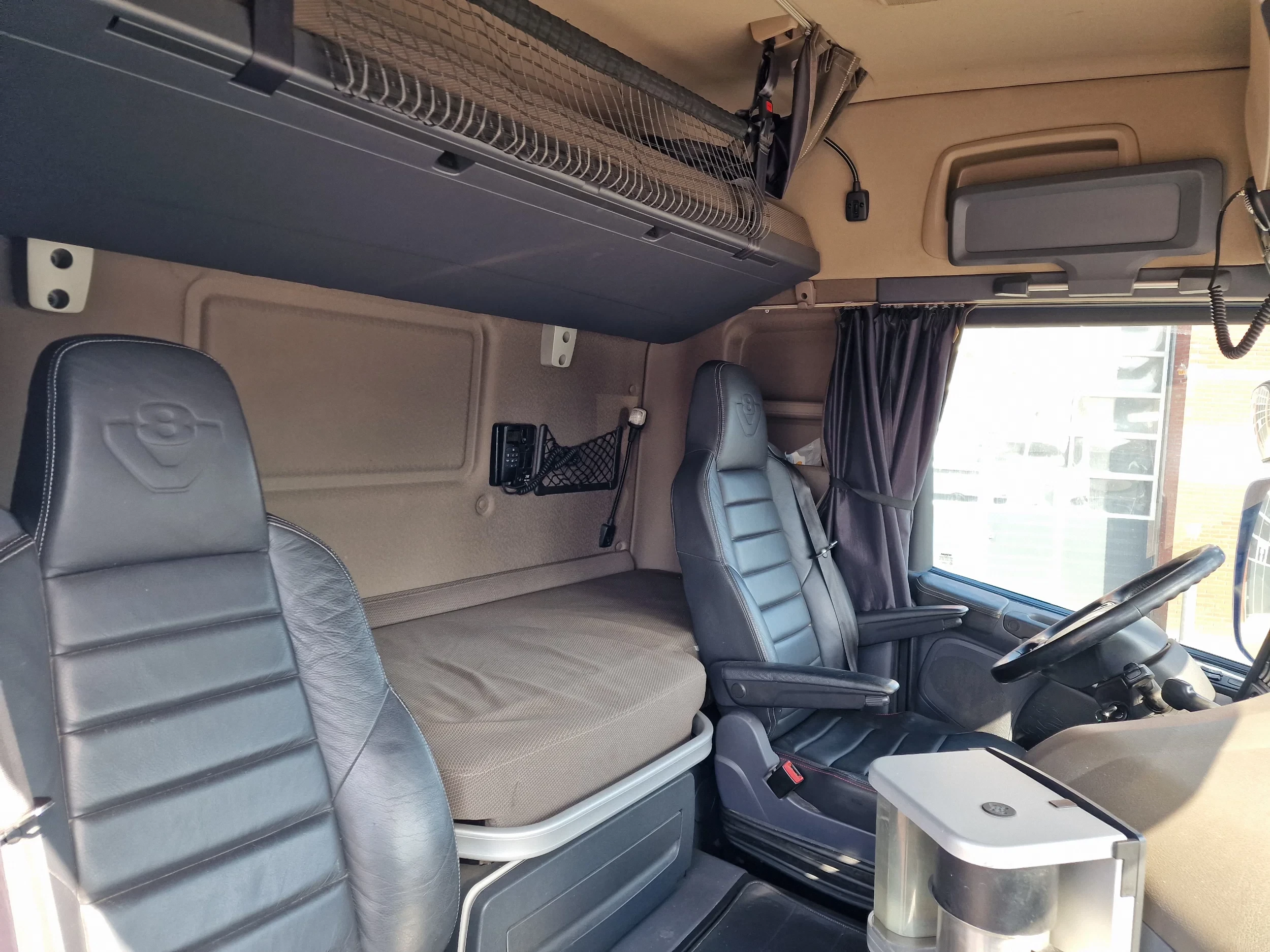Scania R 2016 - R520 V8 6x2*4 - Livestock Ravenhorst 2 deck + GS Meppel/Ravenhorst 2 deck trailer - Water & Ventilation Bild 22