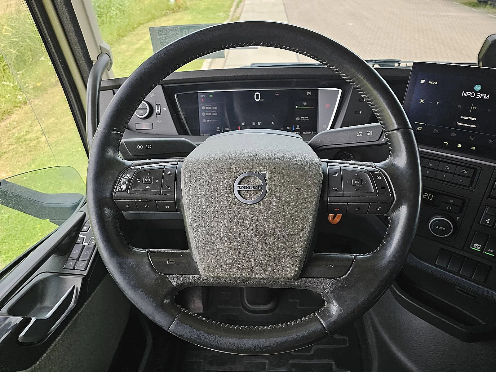 Volvo FH 2022 - 460 image 12