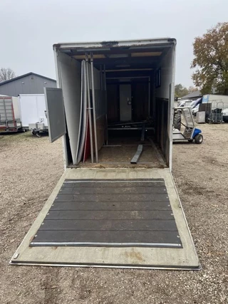 Doornwaard N/A 1999 - Be oplegger gesloten paardentransport изображение 4