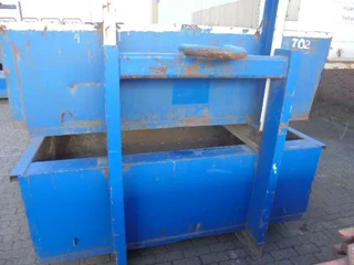 Onbekend N/A 2010 - 5M3 CONTAINERS immagine 9