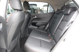 Kia Picanto 2024 - 1.2 Automaat GT-LINE / LED verlichting / Apple Carplay image 34