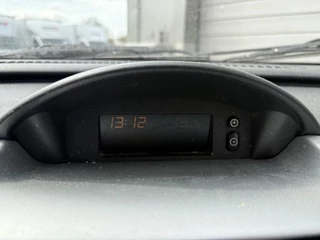 Opel Corsa 2003 - 1.4-16V Cosmo APK tot 04-2027 immagine 17
