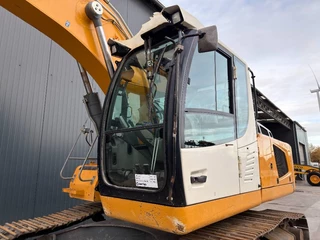 Liebherr N/A 2014 - R922 SLC image 8