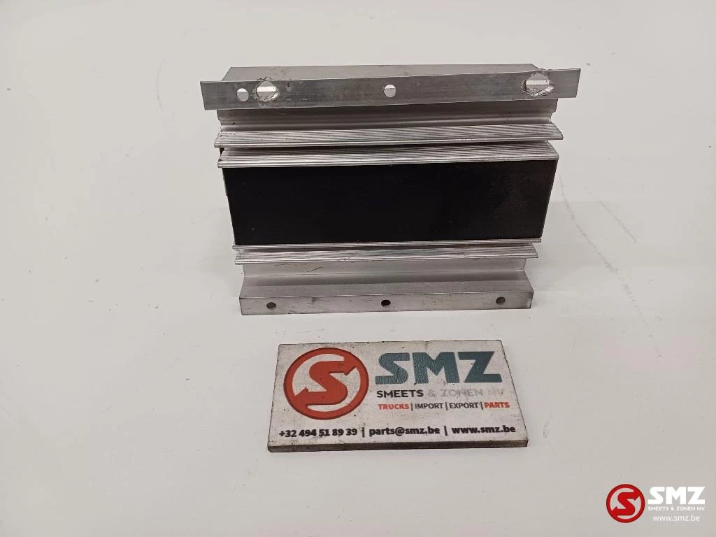 Unic 1987 - Occ spanningsregelaar 24V/13,2V 7A Unic immagine 2