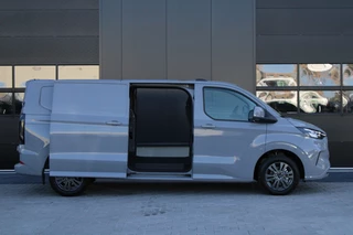 Ford Transit Custom 2025 - 320 2.0 TDCI L2H1 Limited 170pk - 1+1 Stoelopstelling - 2x Schuifdeur - Adaptive Cruise - Verwarmd stuur - Blind spot - Navigatie - Camera - Draadloos laden - Rijklaar obrazek 5