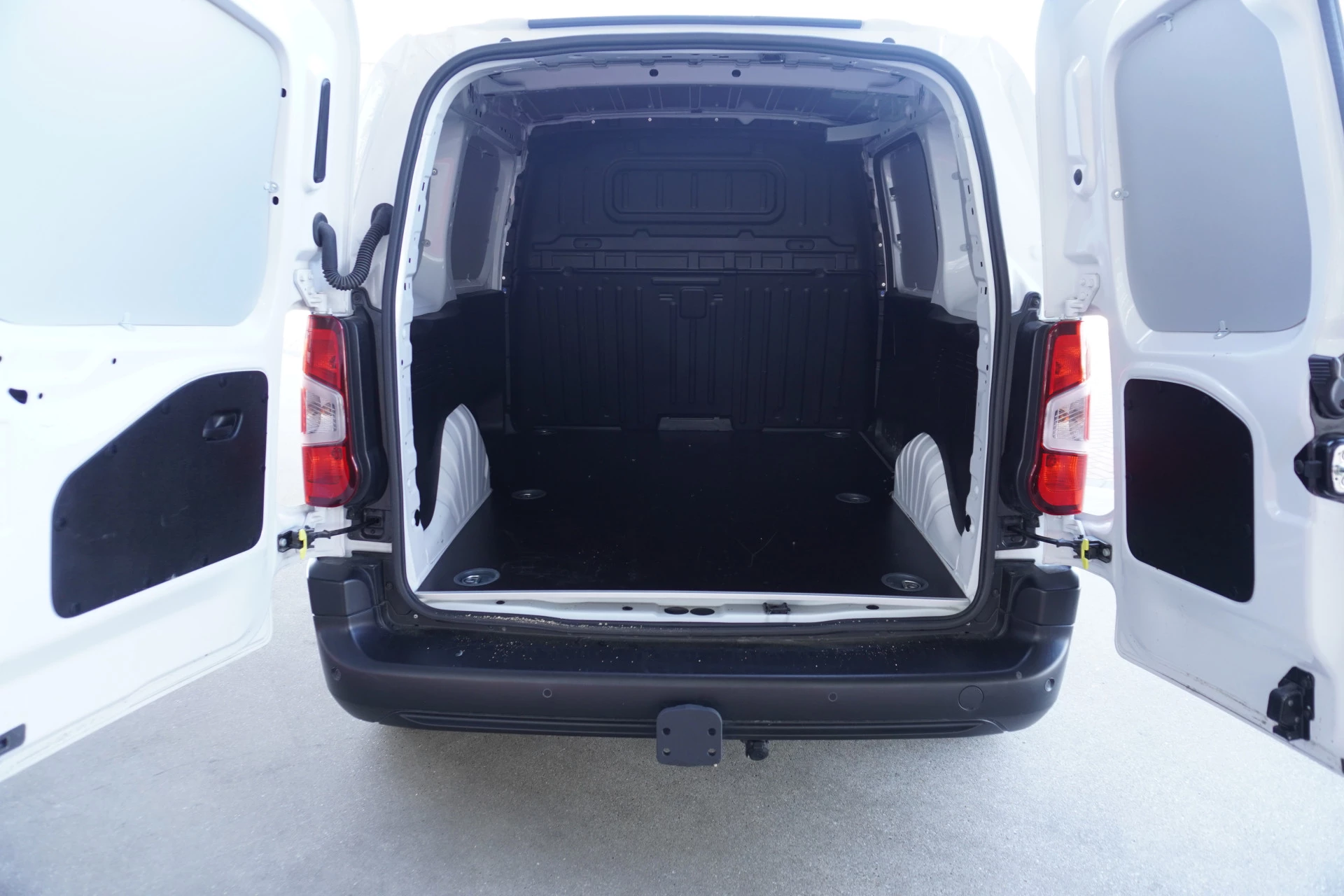 Toyota ProAce 2024 - CITY 1.5 D-4D 100PK zdjęcie 6