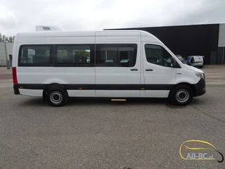 Mercedes-Benz eSprinter - 17 Seats Electric Range: 465 km Bild 3 Miniaturansicht