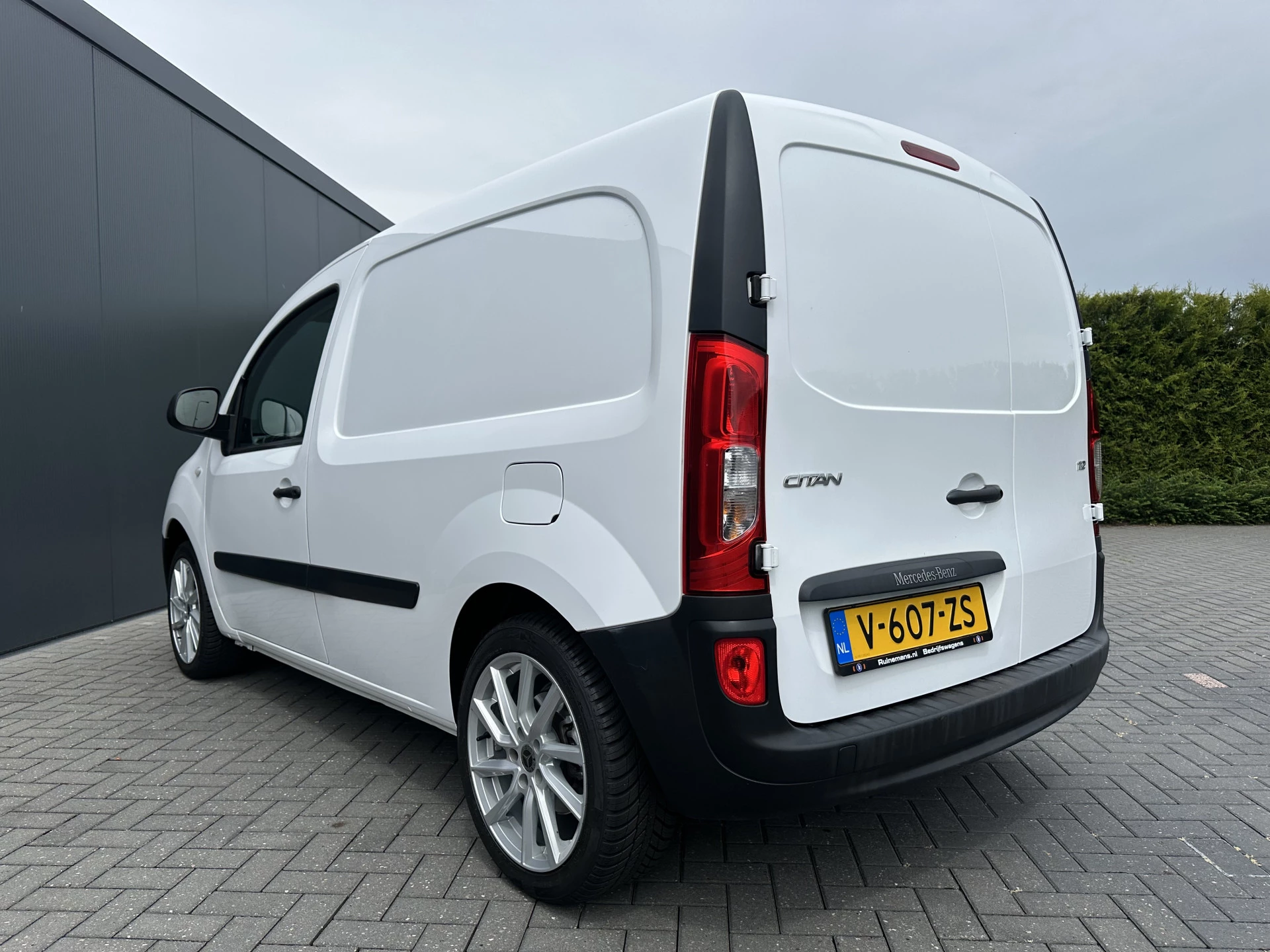 Mercedes-Benz Citan 2019 - 112 BENZINE 115 PK / BPM VRIJ / 1e EIGENAAR / NAVI / AIRCO / 17 INCH image 5