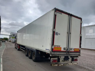 Schmitz Cargobull Schmitz Cargobull PRICES FROM €6950 TO €8950 2012 - N/A obrazek 6