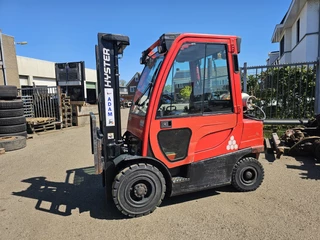 Hyster H2.5FT | DUPLEX 3.30 M | GAS | COMPLETE CABINE| SIDESIFT| 12457 HOURS. 2011 - N/A image 1