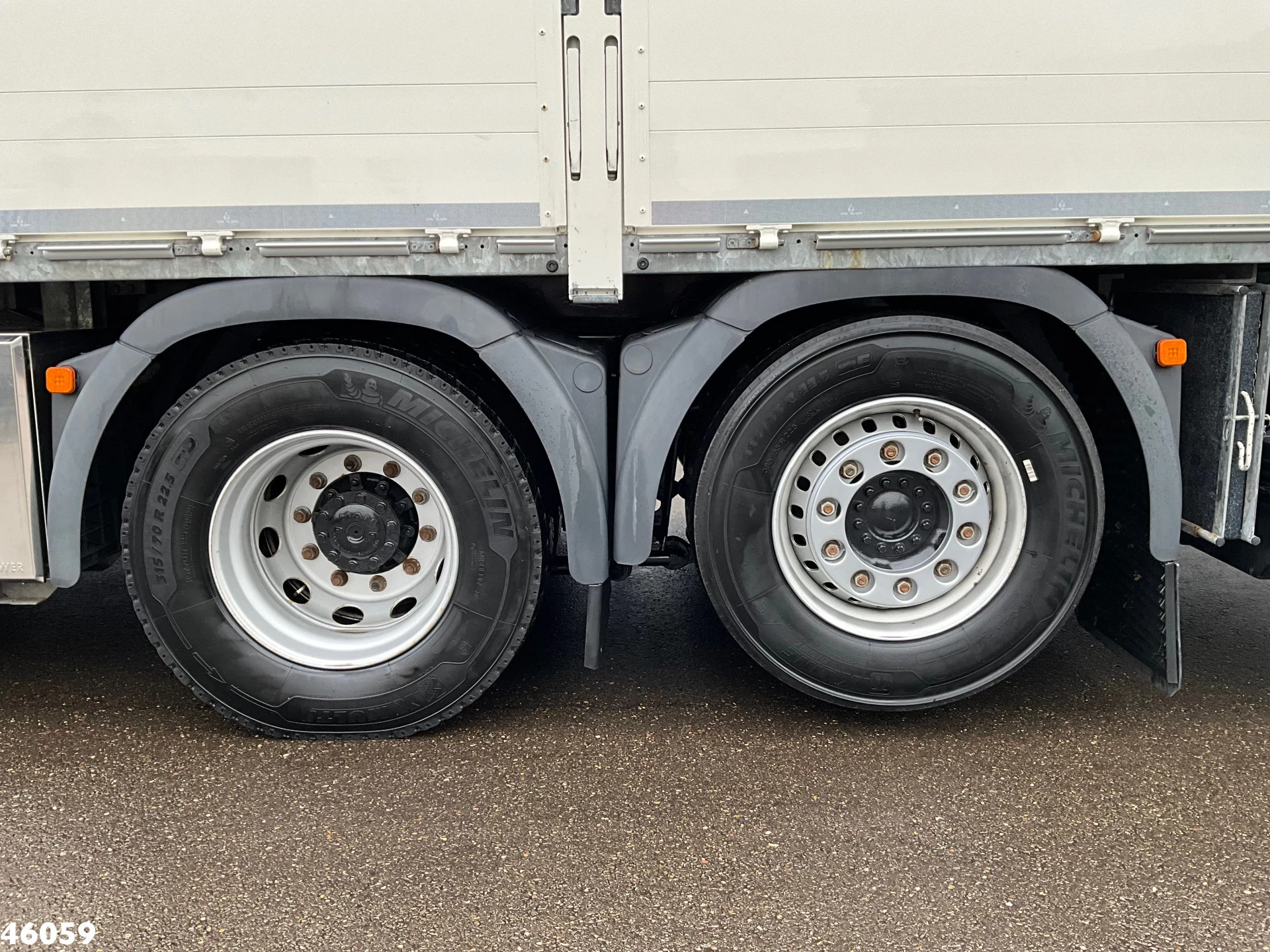 MAN TGS 2020 - 35.430 Euro 6 Fassi 135 Tonmeter laadkraan Just 6.169 km! obrázek 23