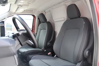 Ford Transit Custom 2025 - 320 2.0 TDCI L2H1 Limited 170pk - 1+1 Stoelopstelling - 2x Schuifdeur - Adaptive Cruise - Verwarmd stuur - Blind spot - Navigatie - Camera - Draadloos laden - Rijklaar imagen 16