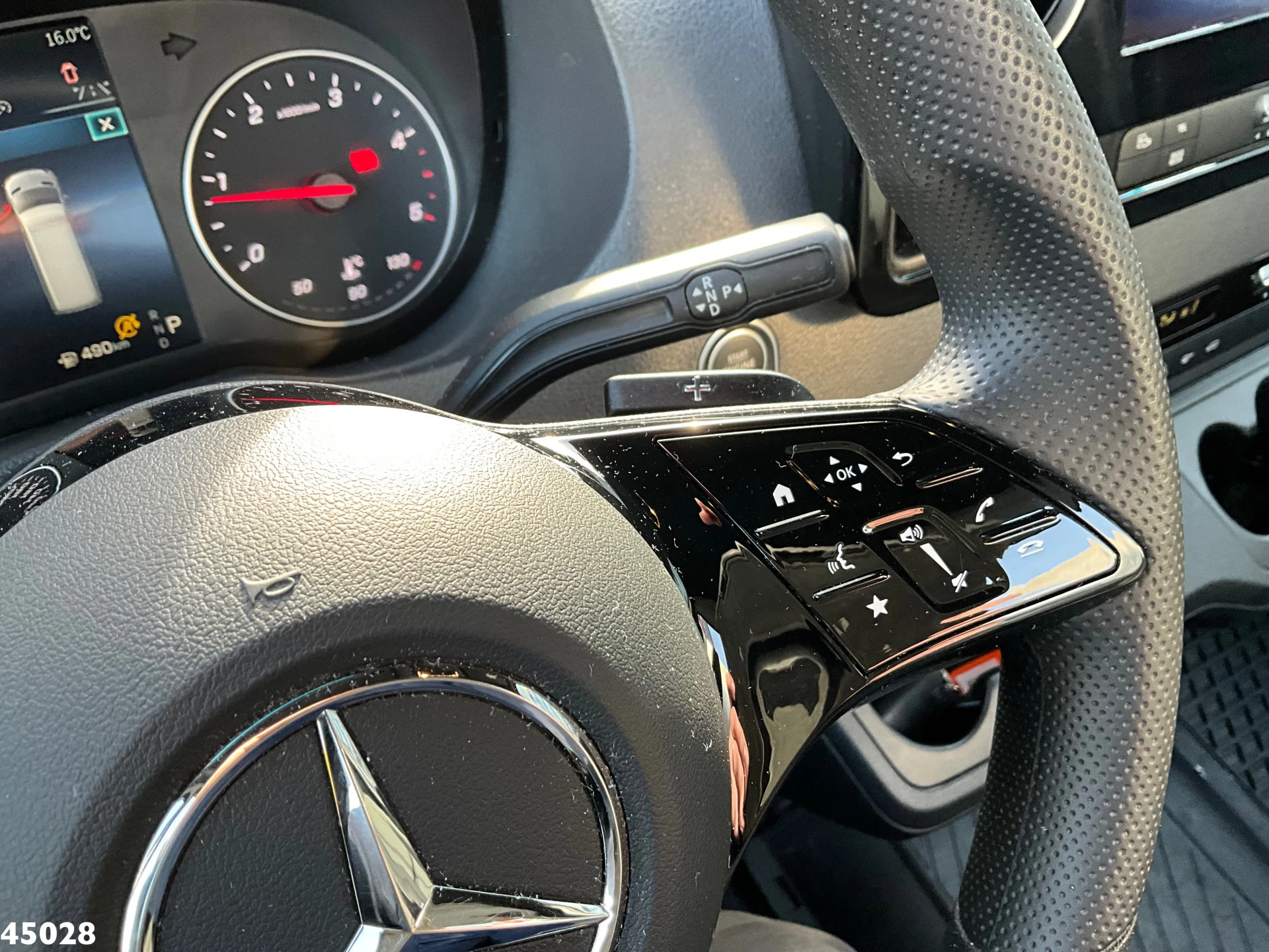 Mercedes-Benz Sprinter 2024 - 317 1.9 CDI Veegvuilkipper obrázek 14