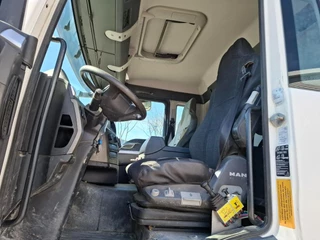 MAN TGS 2014 - 18.360 / FASSI F135 REMOTED CRANE / TIPPER / BIG AXLE / FULL-STEEL / DRUM BRAKES / 211690 KM / AIRCO / FRIDGE / AUTOMATIC / EURO-5 / 2014 obrazek 24
