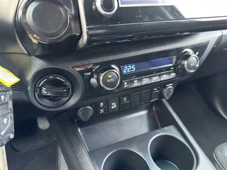 Toyota Hilux 2021 - 2.4 D-4D AUTOMAAT / 4x4 / 1e EIG. / 3.500 KG AHG / CAMERA / TREKHAAK / ECC / ADAPTIVE CRUISE / CARPLAY imagen 16